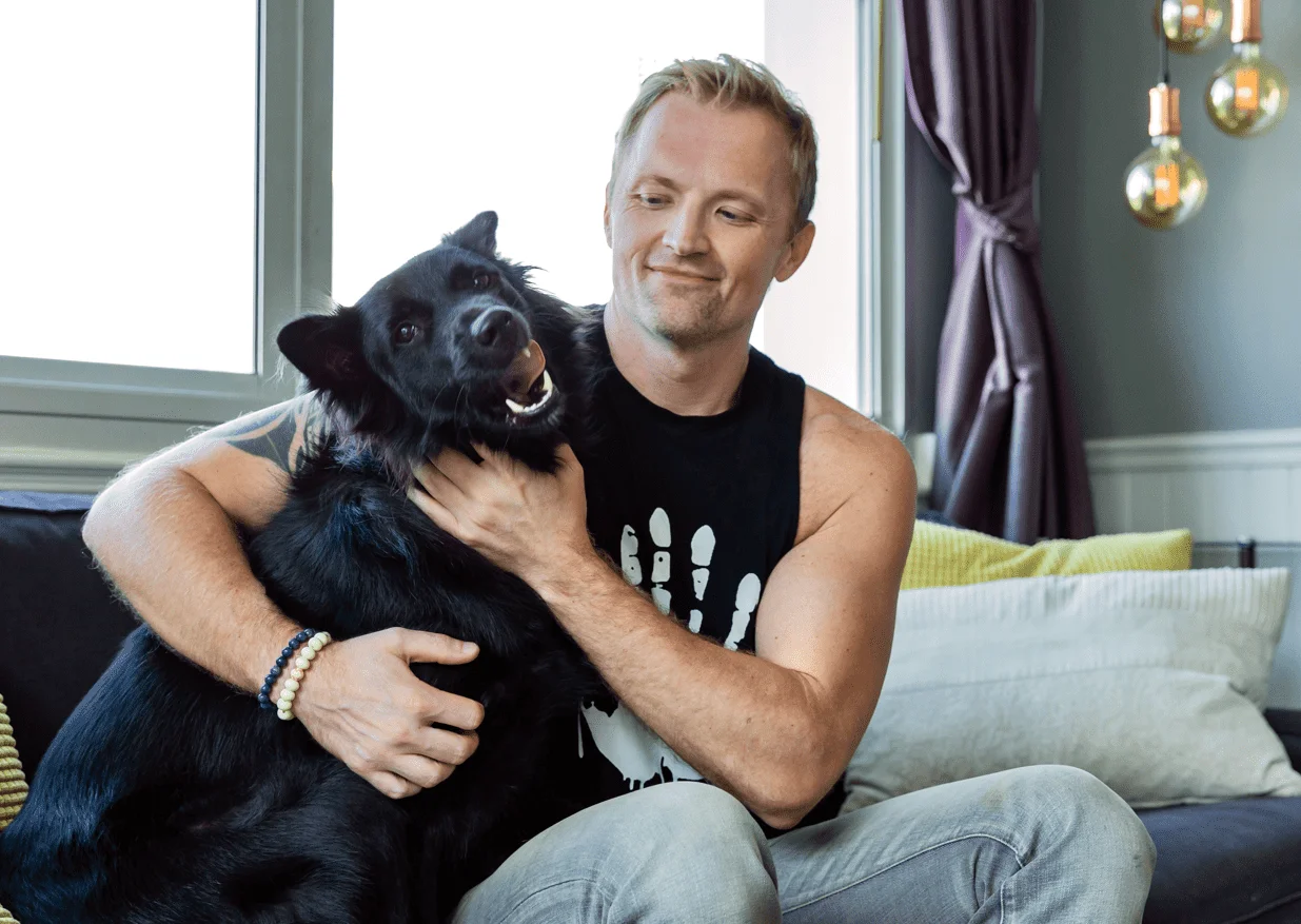 Distrofia muscular: Enfermedad hereditaria que debilita los músculos y afecta la movilidad del perro